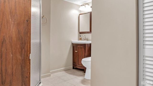 110 S Pine Cone Court, Ellettsville, IN 47429