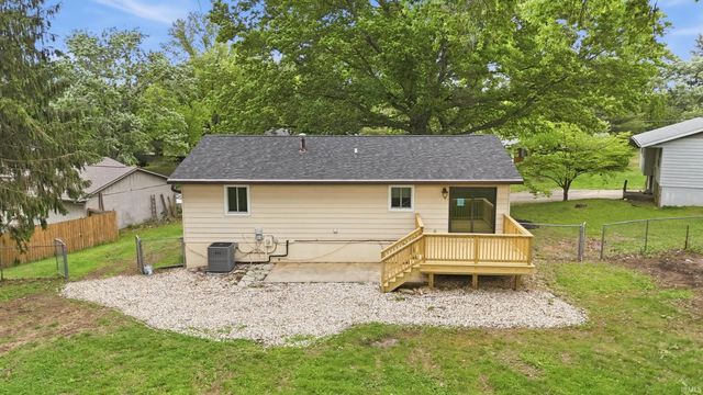 110 S Pine Cone Court, Ellettsville, IN 47429