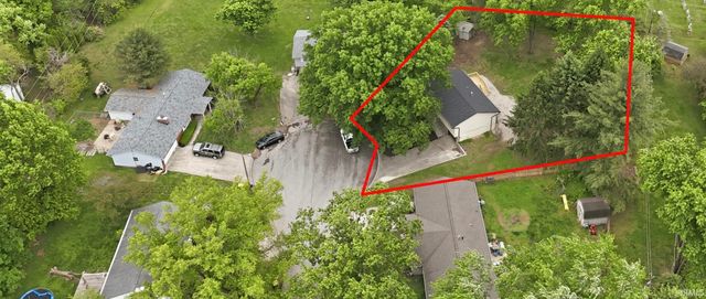 110 S Pine Cone Court, Ellettsville, IN 47429
