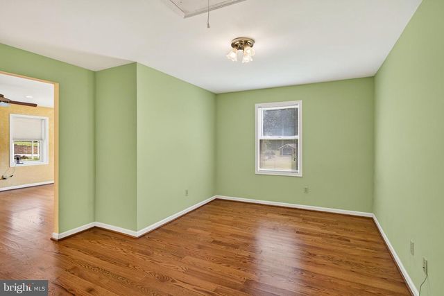 2741 HILLVIEW RD, Broomall, PA 19008