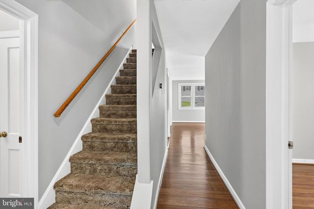 2741 HILLVIEW RD, Broomall, PA 19008