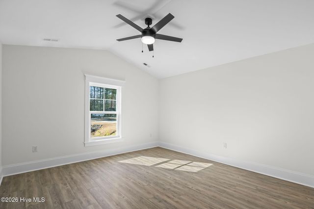 714 Boundary Loop Road NW, Calabash, NC 28467