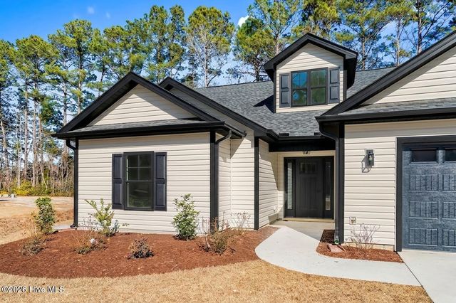 714 Boundary Loop Road NW, Calabash, NC 28467