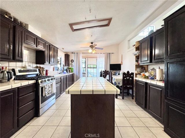 13691 Gavina Ave 355, Sylmar, CA 91342
