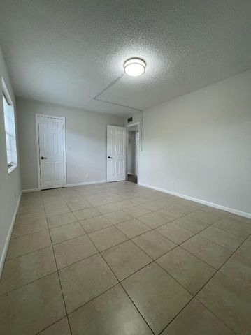 650 SW 15th Avenue 1-10, Fort Lauderdale, FL 33312