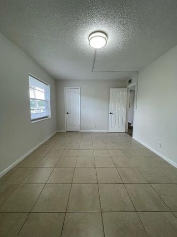 650 SW 15th Avenue 1-10, Fort Lauderdale, FL 33312