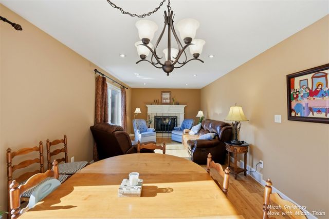 3879 Basswood Drive, Grandville, MI 49418