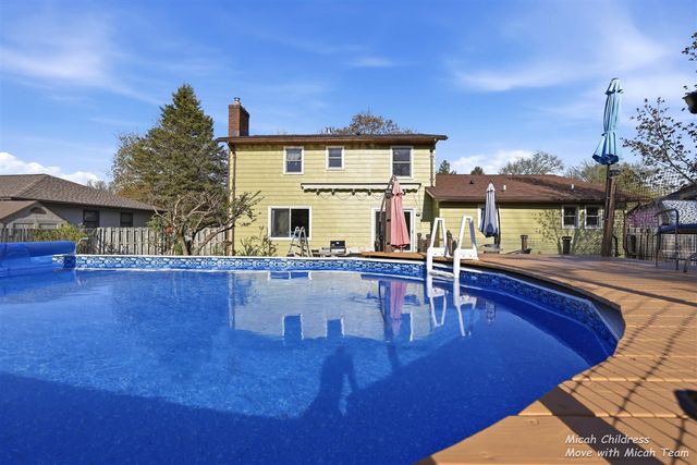 3879 Basswood Drive, Grandville, MI 49418