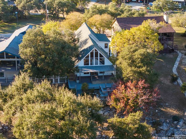 884 Lakebreeze, Canyon Lake, TX 78133
