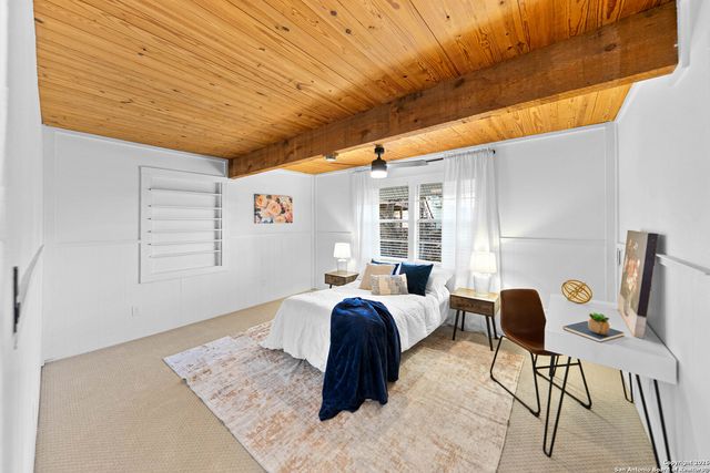 884 Lakebreeze, Canyon Lake, TX 78133