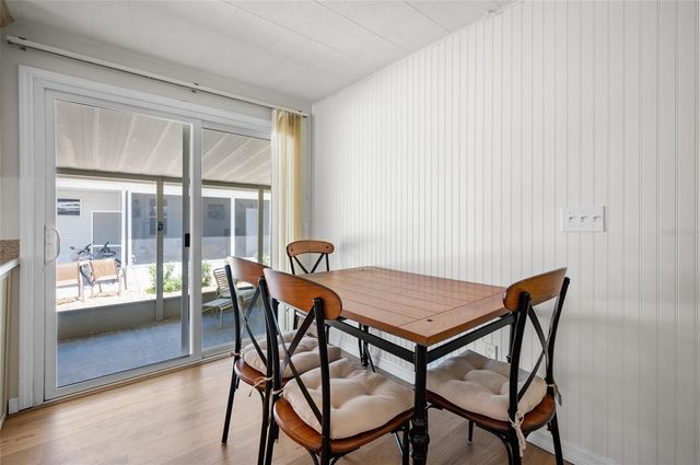 5751 HYACINTH ROAD, Venice, FL 34293