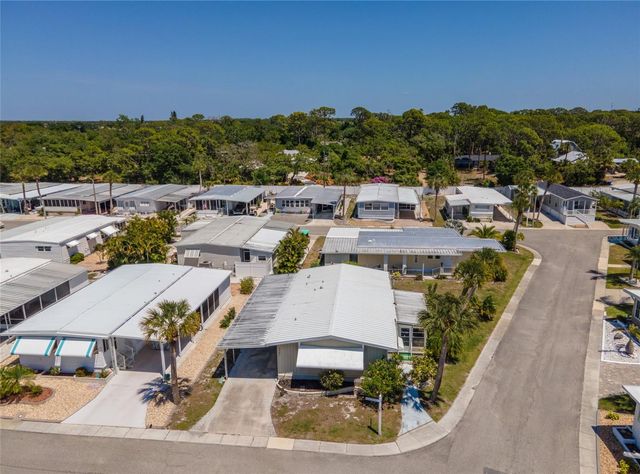 5751 HYACINTH ROAD, Venice, FL 34293