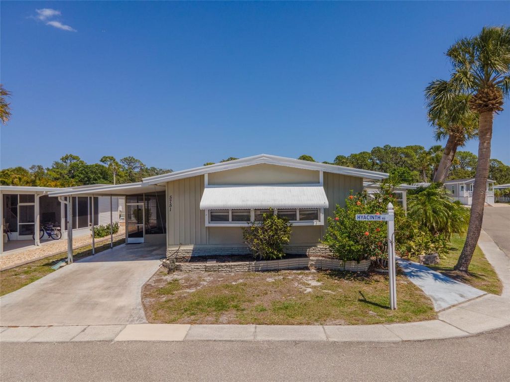 5751 HYACINTH ROAD, Venice, FL 34293