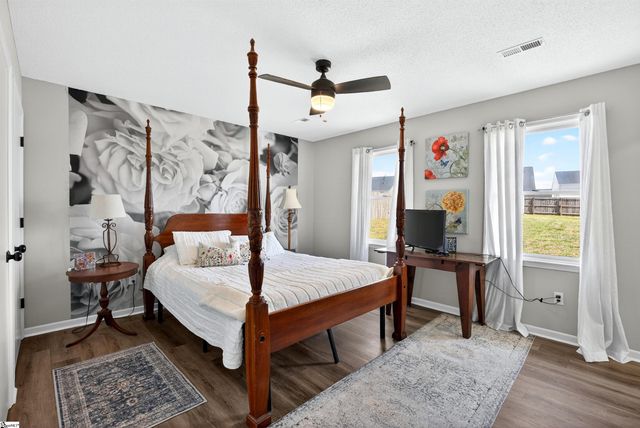 164 Old Furnace Road, Boiling Springs, SC 29316