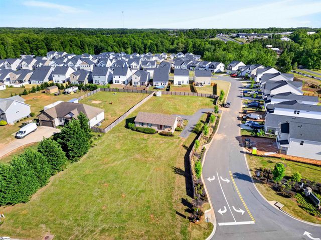 164 Old Furnace Road, Boiling Springs, SC 29316