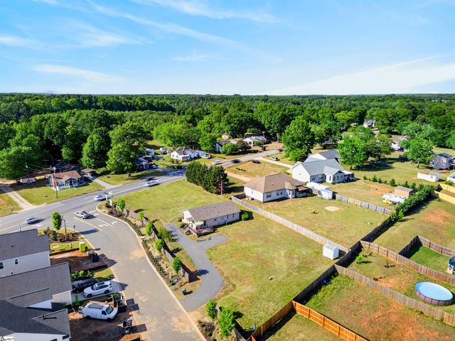 164 Old Furnace Road, Boiling Springs, SC 29316