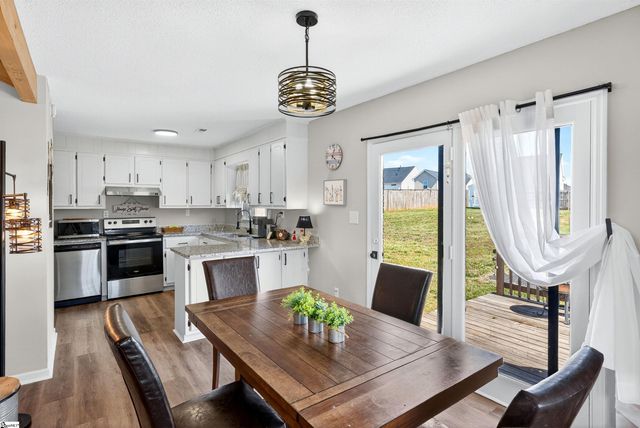 164 Old Furnace Road, Boiling Springs, SC 29316