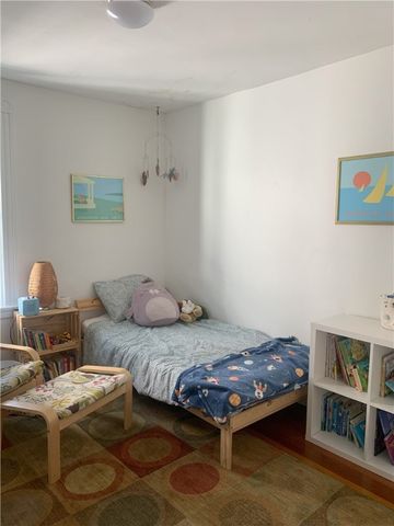 68 Evarts Street, Newport, RI 02840