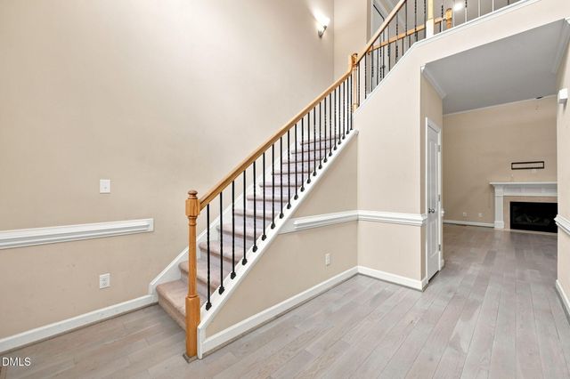 30 Banbury Road W, Zebulon, NC 27597