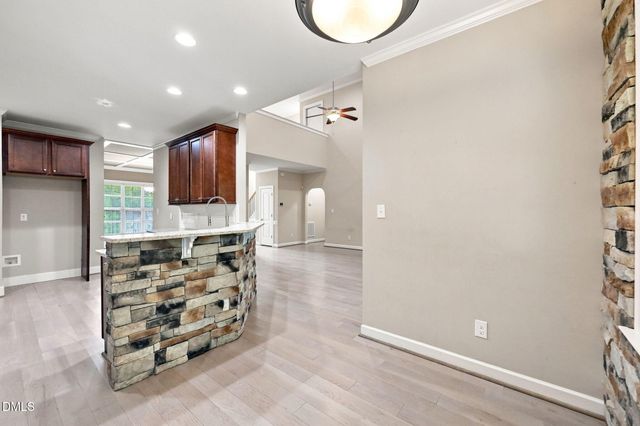 30 Banbury Road W, Zebulon, NC 27597