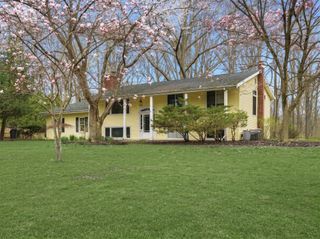 13970 Hollywood Boulevard, Chikaming Twp, MI 49128