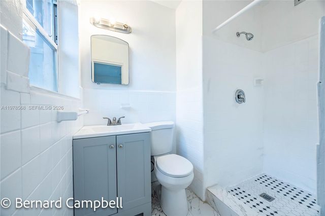 918 NW 13th Ct 1, Fort Lauderdale, FL 33311