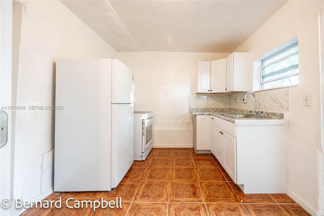 918 NW 13th Ct 1, Fort Lauderdale, FL 33311