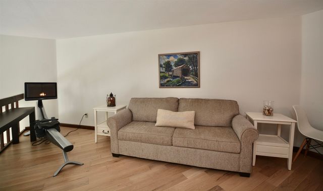 608 Otter Road, Grantham, NH 03753