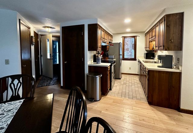 608 Otter Road, Grantham, NH 03753