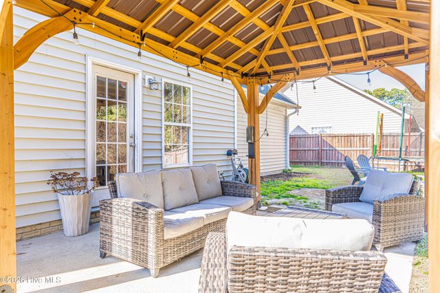 1101 Screech Owl Drive, Hope Mills, NC 28348