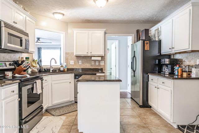 1101 Screech Owl Drive, Hope Mills, NC 28348