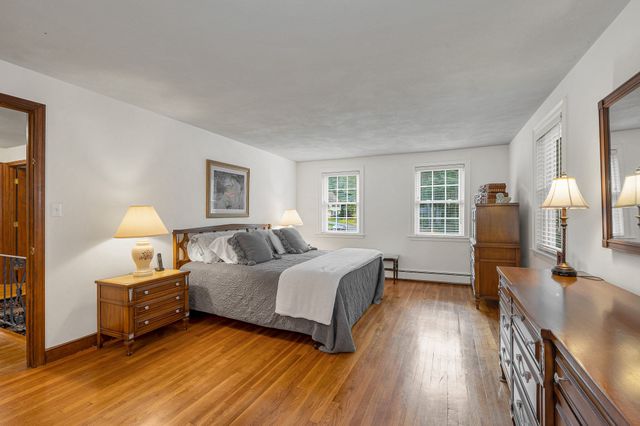 6 Murphy Circle, Framingham, MA 01701
