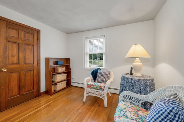 6 Murphy Circle, Framingham, MA 01701