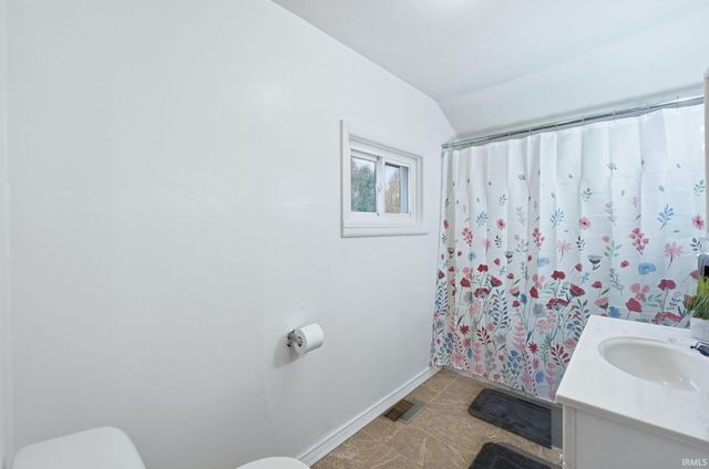 111 Marshall Avenue, Columbia City, IN 46725