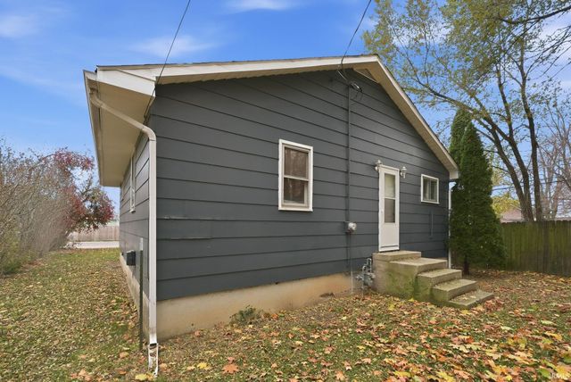 111 Marshall Avenue, Columbia City, IN 46725