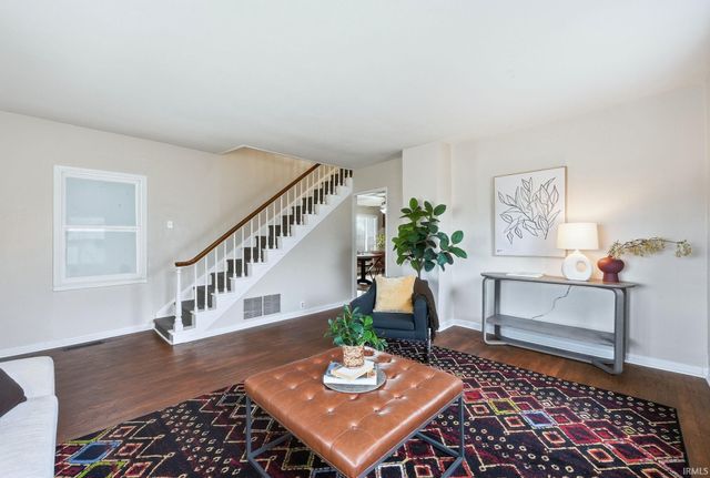 111 Marshall Avenue, Columbia City, IN 46725