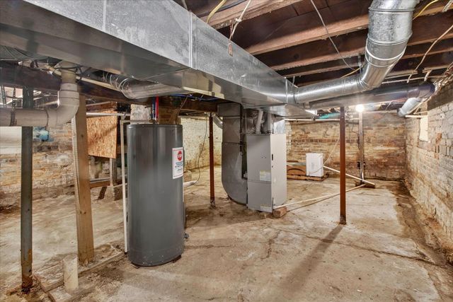 800 Ely Street, Alma, MI 48801