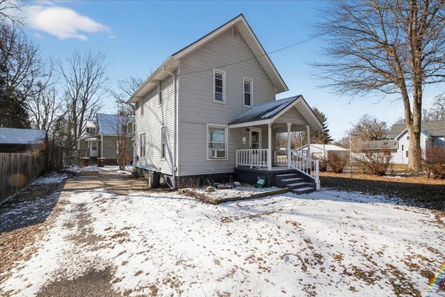 800 Ely Street, Alma, MI 48801