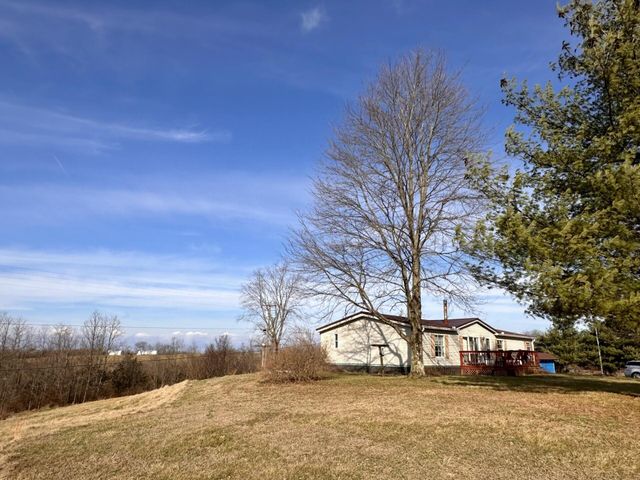 768 Neave Milford Road, Falmouth, KY 41040