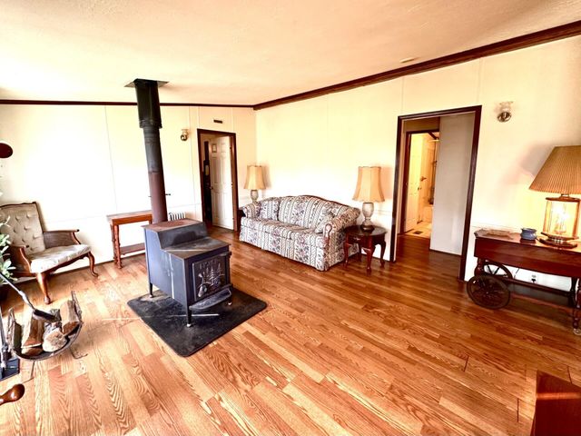 768 Neave Milford Road, Falmouth, KY 41040