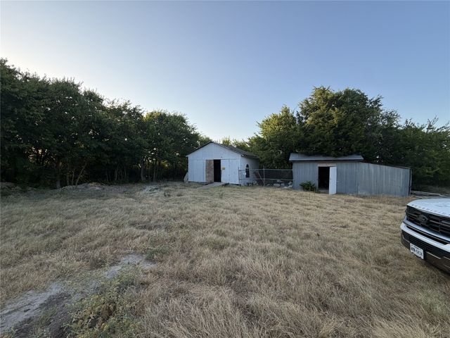2505 W FM 875, Midlothian, TX 76065