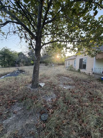2505 W FM 875, Midlothian, TX 76065