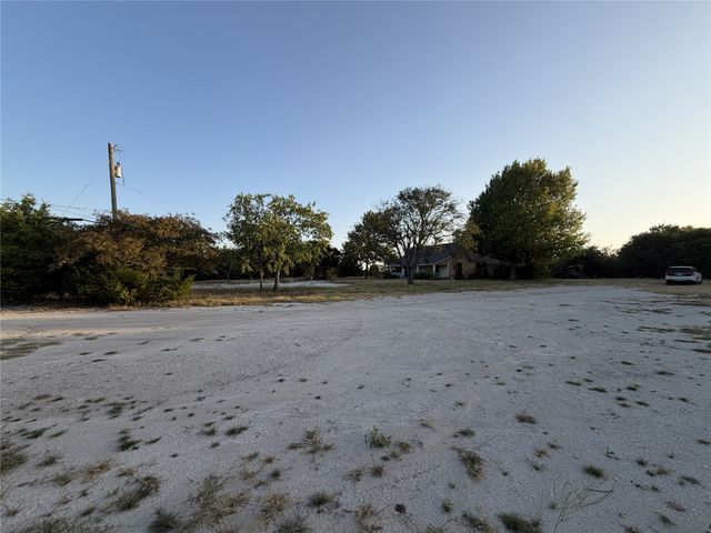 2505 W FM 875, Midlothian, TX 76065