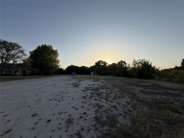2505 W FM 875, Midlothian, TX 76065