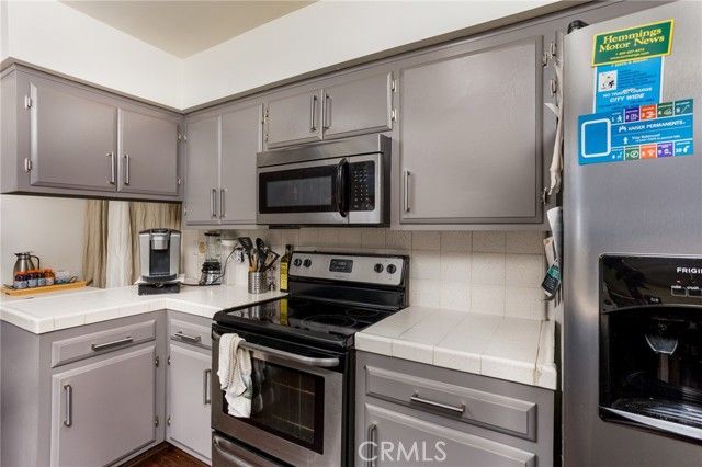 615 E Olive A, Burbank, CA 91501