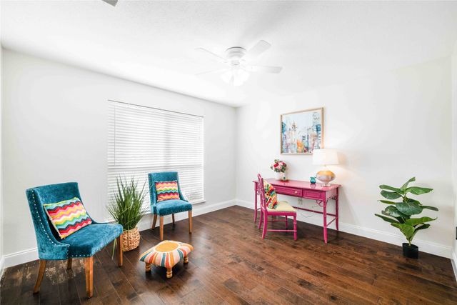 11157 Boulder Ridge Drive, Fort Worth, TX 76140