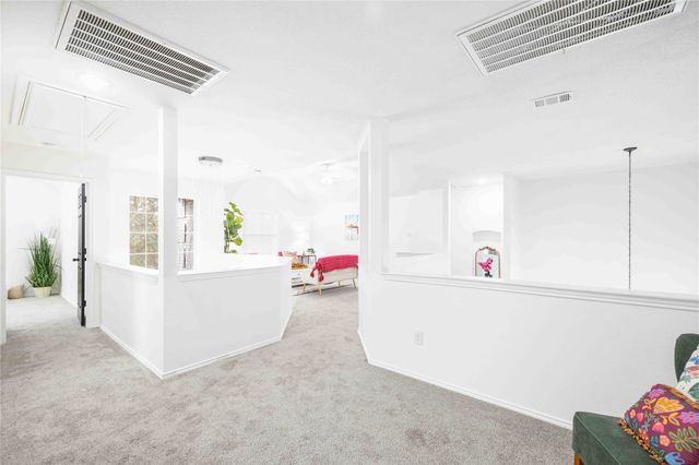 11157 Boulder Ridge Drive, Fort Worth, TX 76140