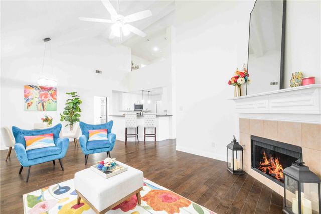 11157 Boulder Ridge Drive, Fort Worth, TX 76140