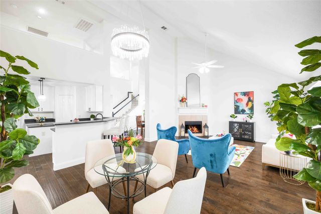 11157 Boulder Ridge Drive, Fort Worth, TX 76140