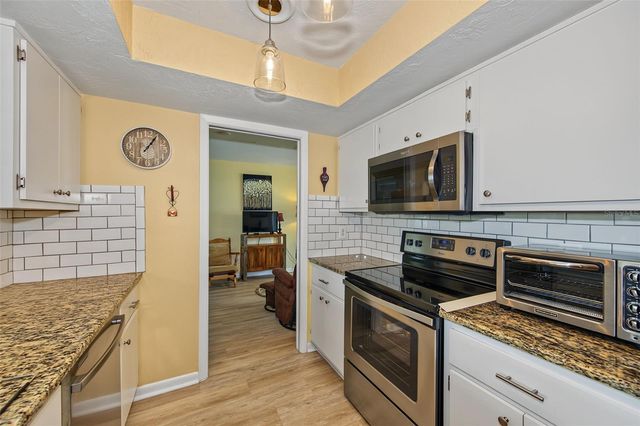 155 SEASIDE COURT, Palm Harbor, FL 34684
